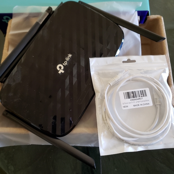 Mesh Wi Fi Router - Picture 2 of 6